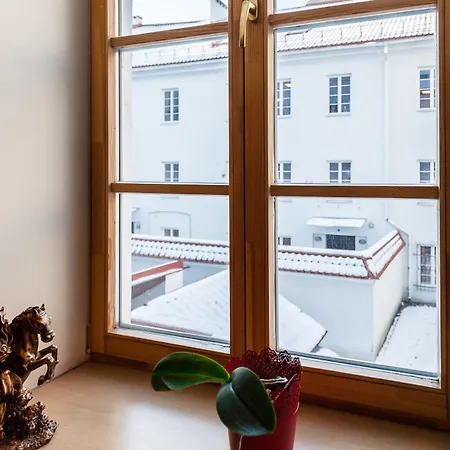 2 X Free Parking X Self Check-in 24h By H&h