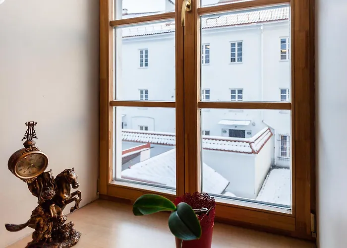 2 X Free Parking X Self Check-in 24h By H&h