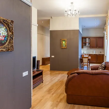 2 X Free Parking X Self Check-in 24h By H&h